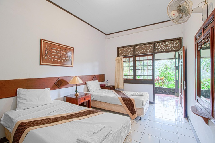 Superior room