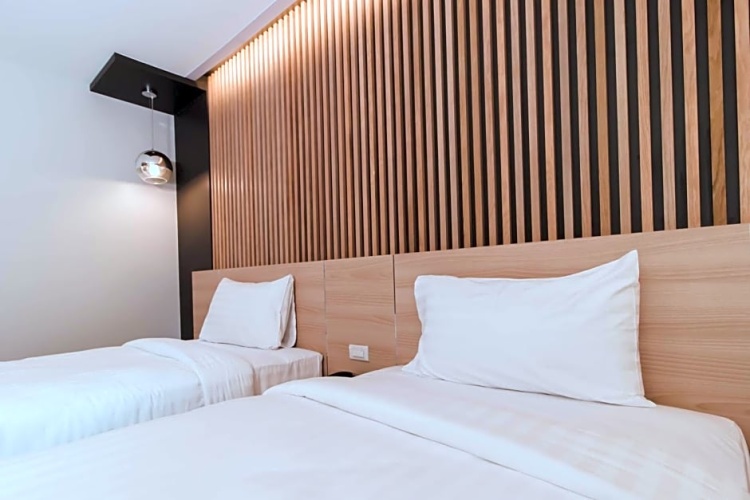 Standard Double room with city view
