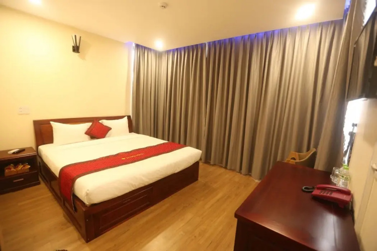 Stars Hotel