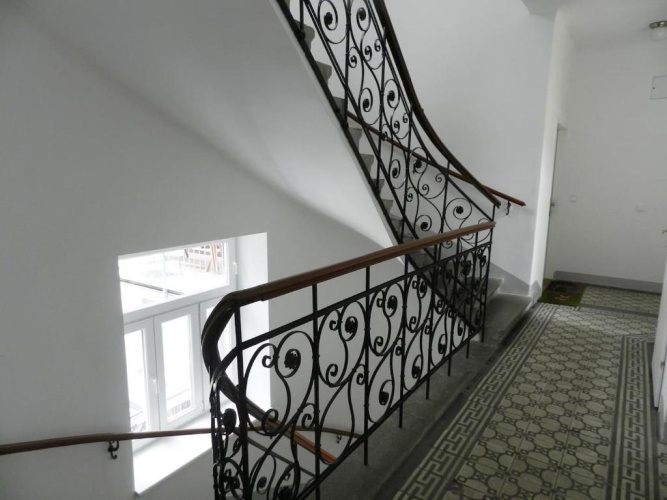 3 Bedrooms Apartment