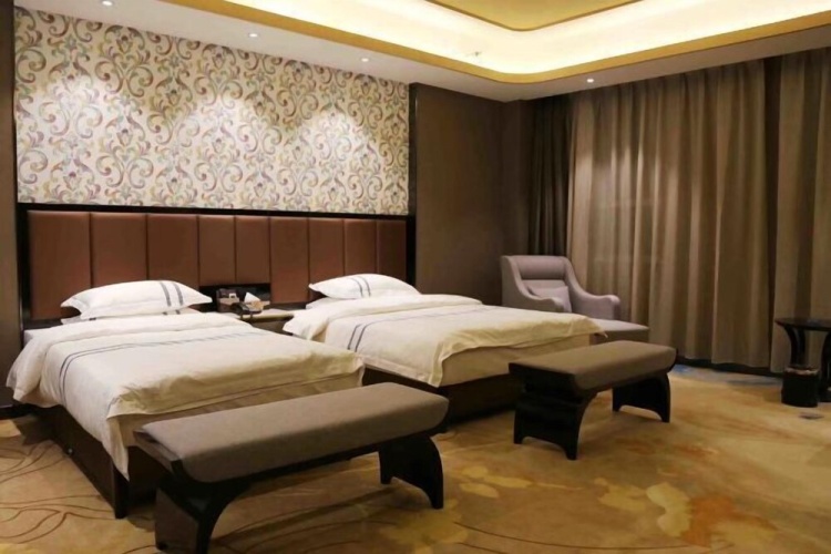 Lingyu International Boutique Hotel
