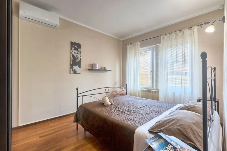 Apartment 1564