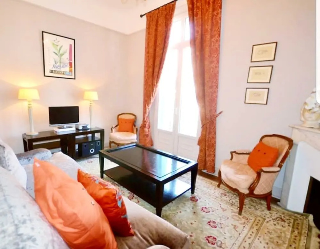 Captivating 3-bed Apartment in Cannes