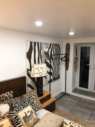 Blackpool Abode - Empress Hall African Apartment