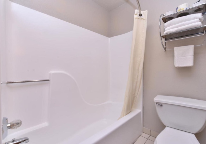 Americas Best Value Inn photo 8