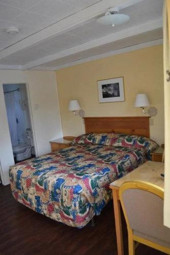 Beachcomber Inn