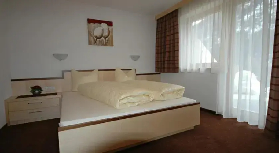Apart Altavista