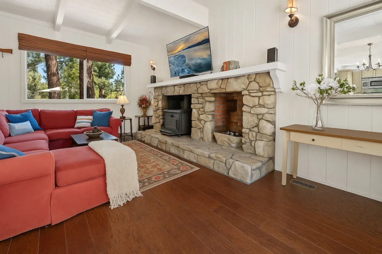 Walk To The Lake Gorgeous Lake House - Big Bear Lake, CA
