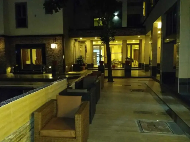 Mulligan Hotel