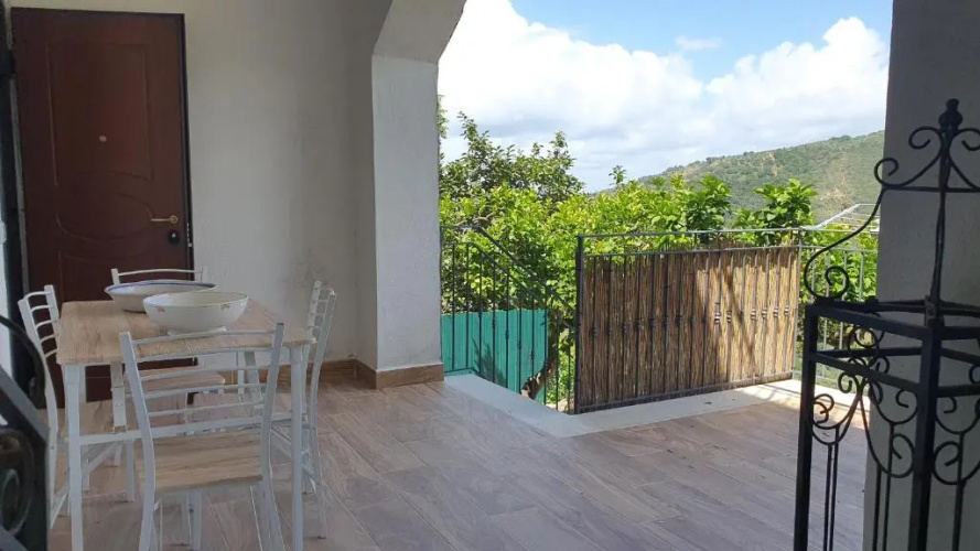 Appartamento Lo Splendore con cucina e terrazza privata