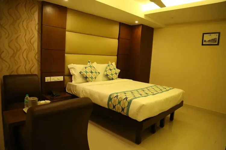 Hotel Santhi Bhavan