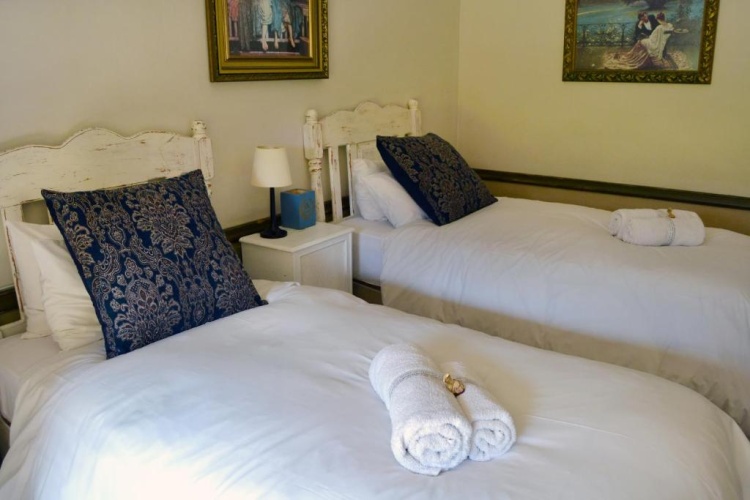 Standard Double room with garden view