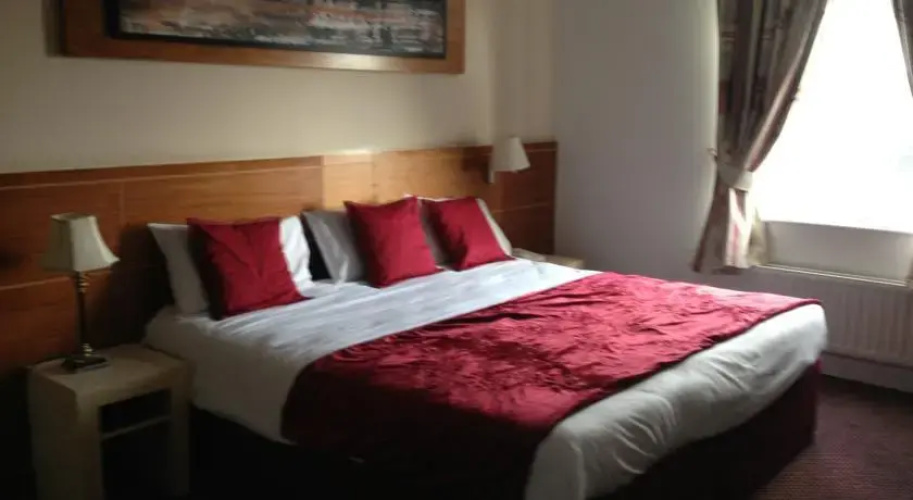 Ashbourne House Hotel