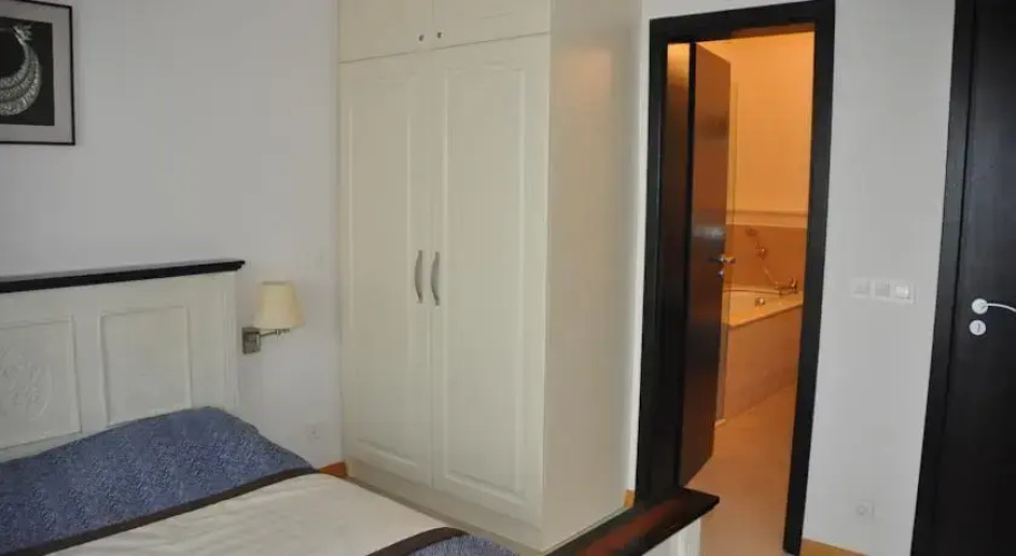 Thracian Cliffs Owners Apartments