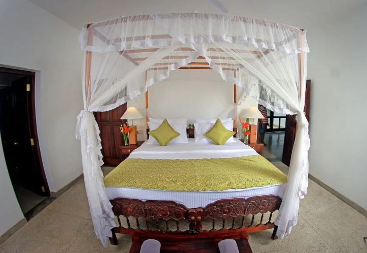 3 Bedrooms Luxury Villa