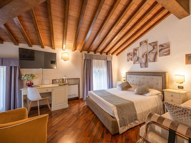Standard Quadruple room