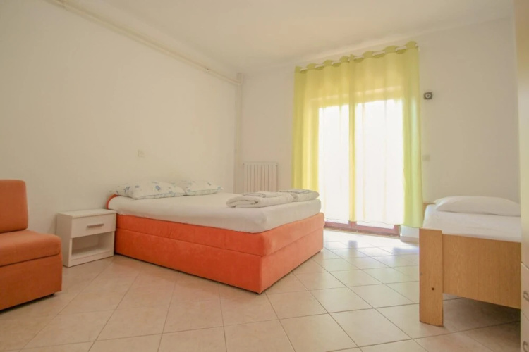 Adila A4 2 in Novigrad