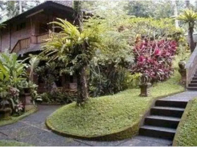 Tiing Gading Bungalow