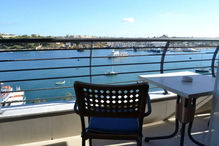 Pebbles Boutique Aparthotel