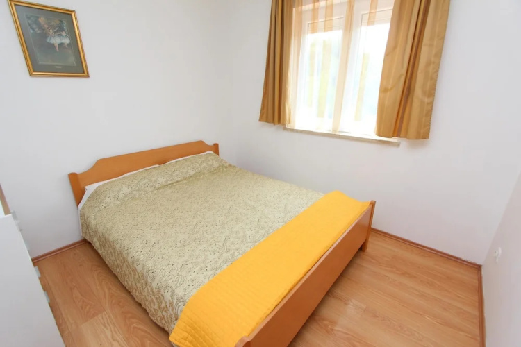 Apartments Ulika