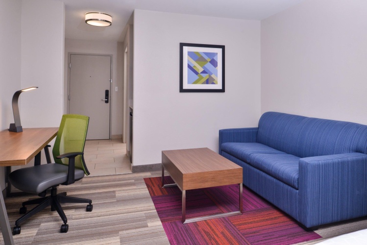 Quadruple Suite