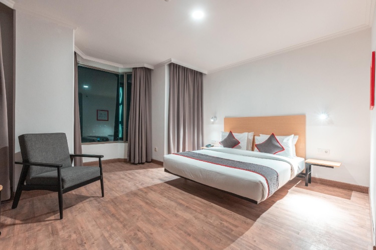 Deluxe Suite