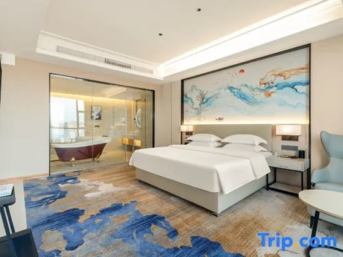 Deluxe Double Suite