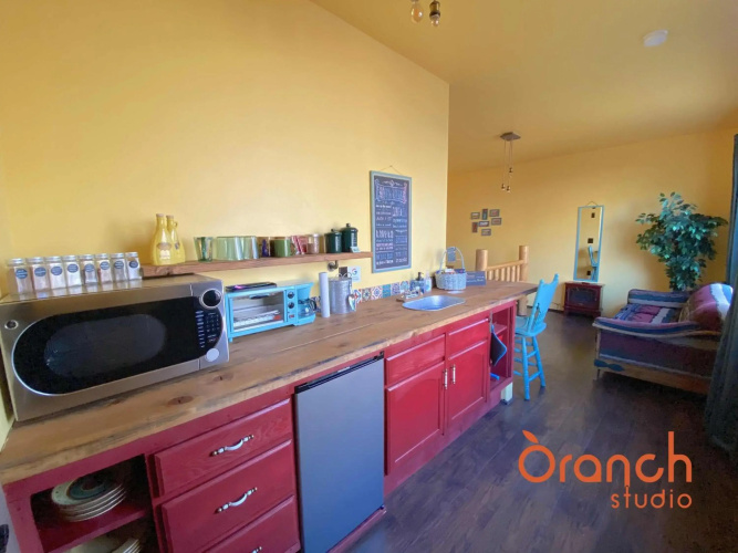 Oranch House, Studio & Wilderness