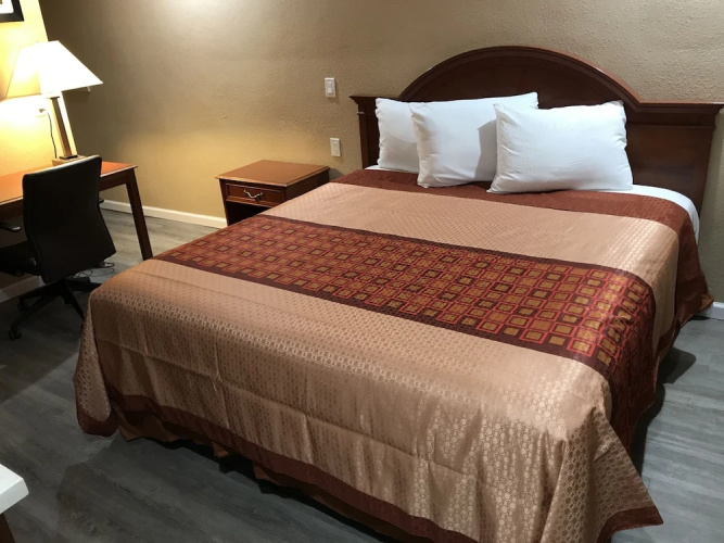 Budget Inn Motel