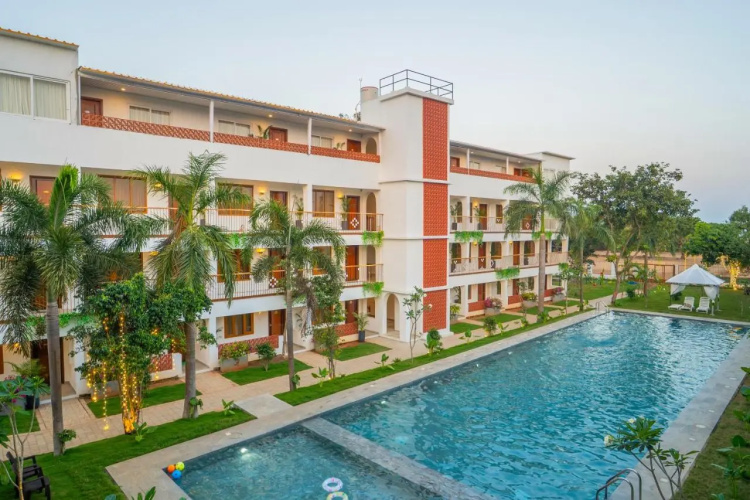 Madras Chronicle Bay Resort & Spa