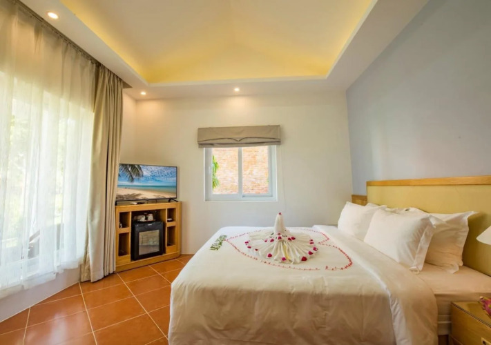 Famiana Green VillaOver view