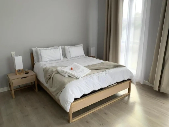 3 Bedrooms Cottage