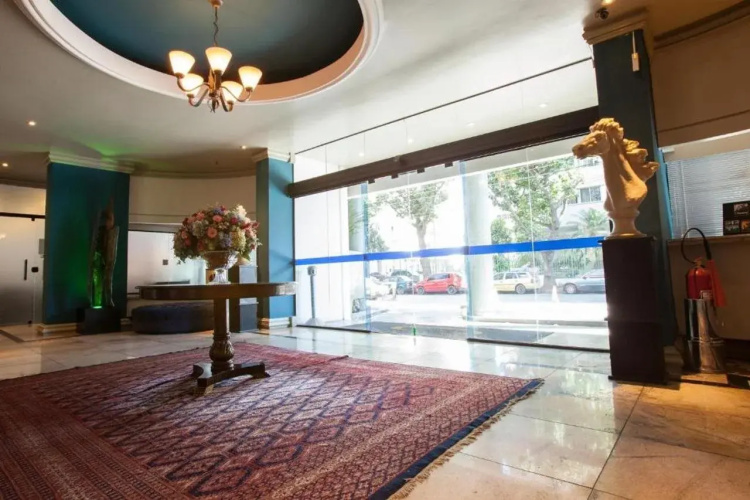 Gallant Hotel