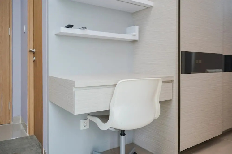 Fancy And Comfy Studio At B Residence Apartment