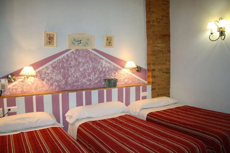 Abadia Hotel