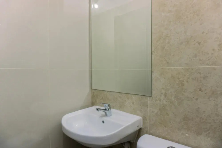 Minimalist And Warm Studio At Transpark Bintaro Apartment