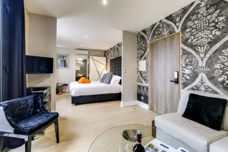 Les Suites Du Palais Gallien