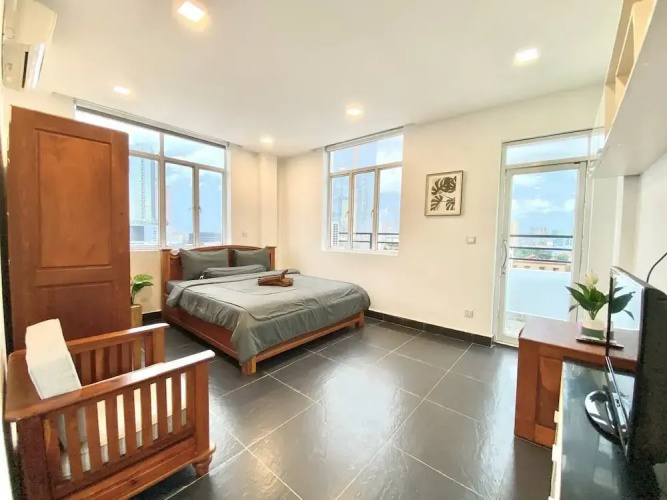 WH Bassac Residence