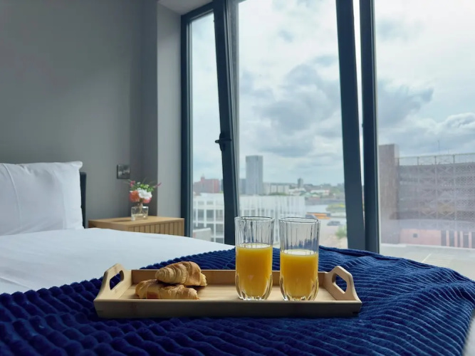 City Centre Albert Dock & Arena Apts