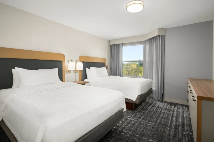 1 Bedroom Deluxe Double Suite