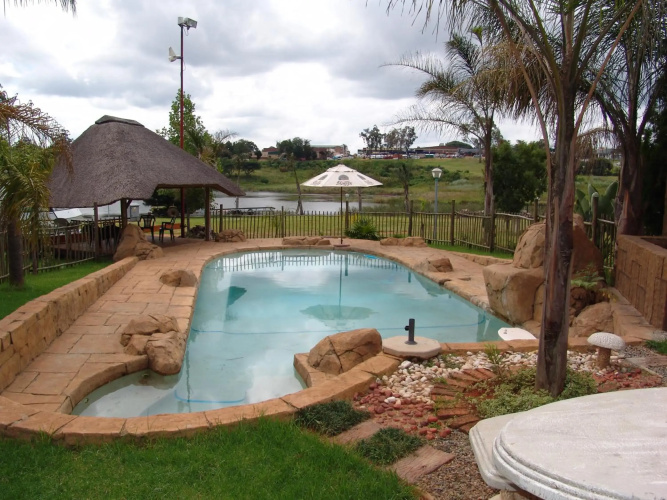 Waterside Lodge CC