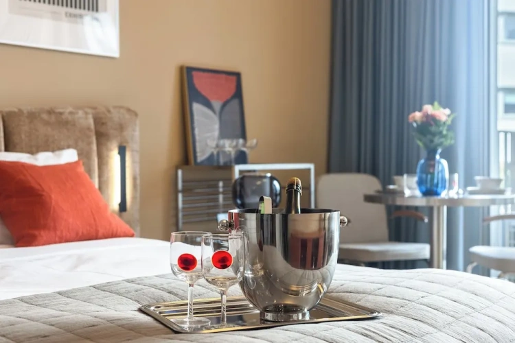 Guest rooms