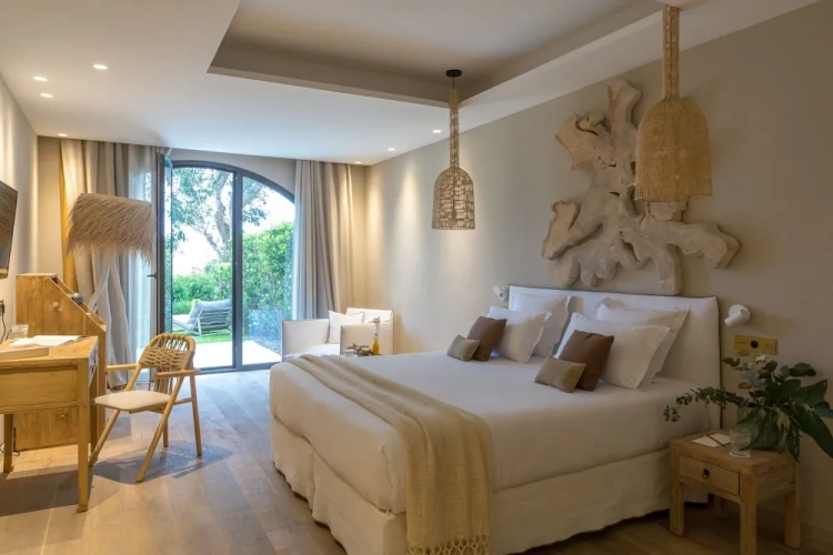 Junior Suite with balcony and with sea view
