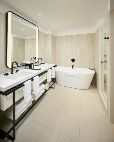 The Pearle Hotel & Spa, Autograph Collection