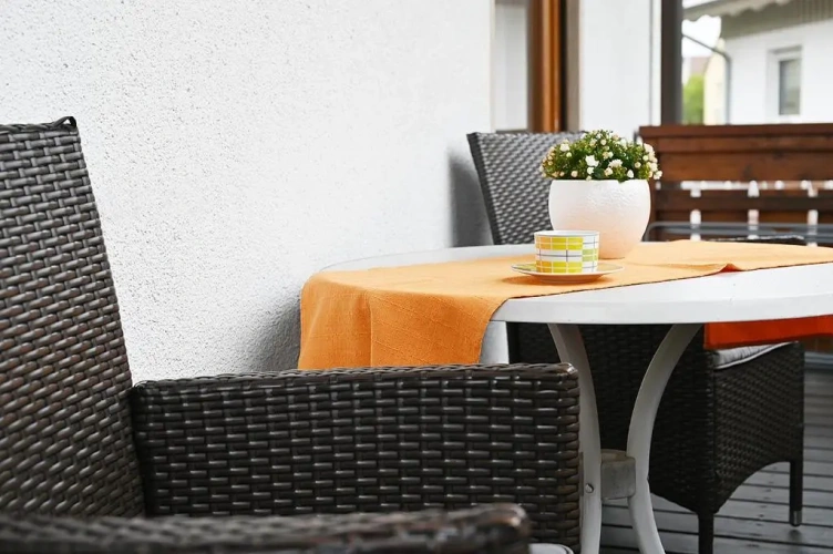 Apartment with balcony