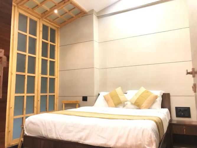 Hotel Rooms Dadar