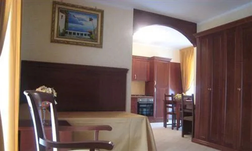 Pino Hotel