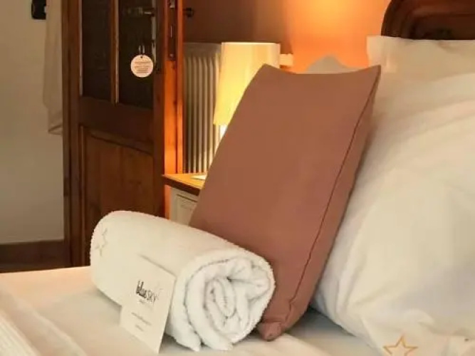 B&B Moon Light
