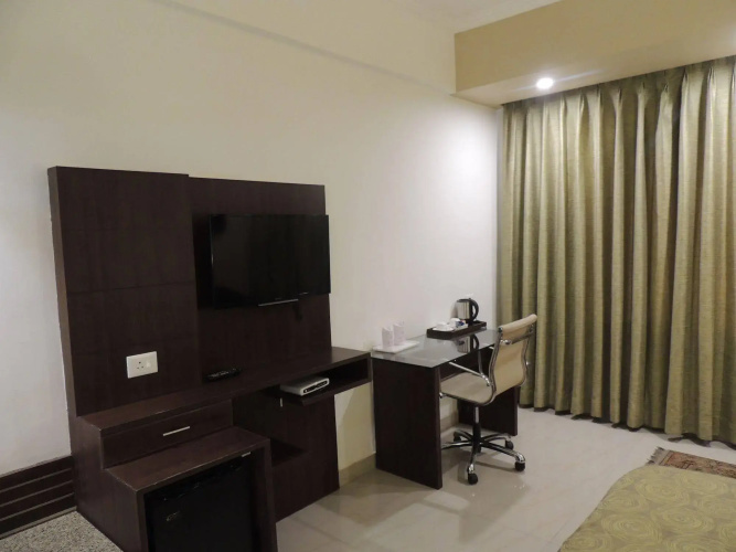 Diamond Hotel