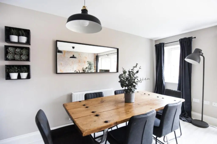 Moda Stays - John Brooks Serviced Houses